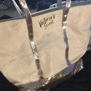Victoria secret weekender